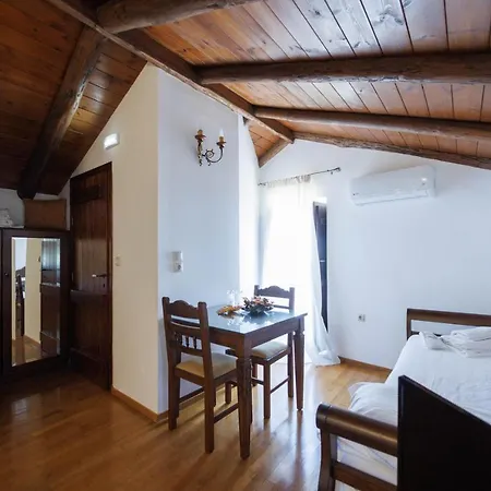 Castello Di Haria 4*