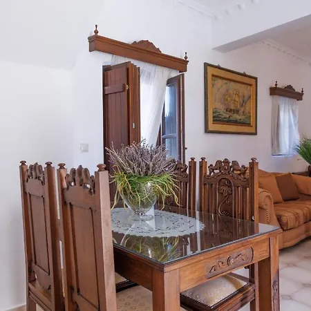 Apart Otel Castello Di Haria 4*