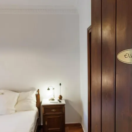 Castello Di Haria 4* Kalos (Laconia)