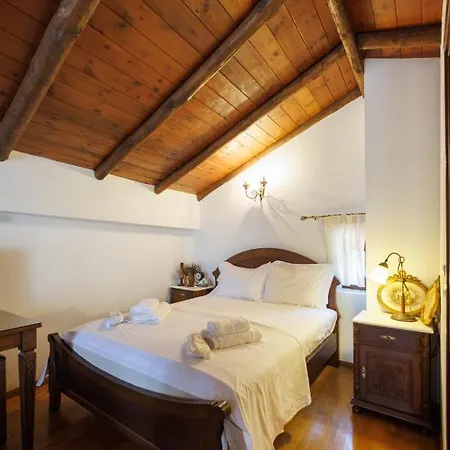 Castello Di Haria 4*