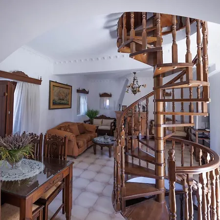 Apart Otel Castello Di Haria Kalos (Laconia)