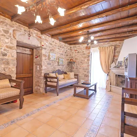 Apart Otel Castello Di Haria 4*