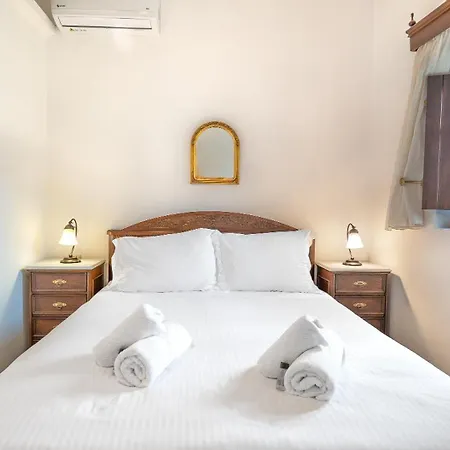 Castello Di Haria 4*