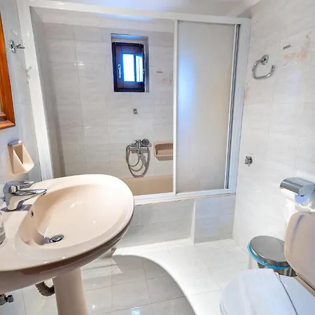 Castello Di Haria Apart Otel 4*
