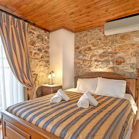 Apart-hotel Castello Di Haria 4*
