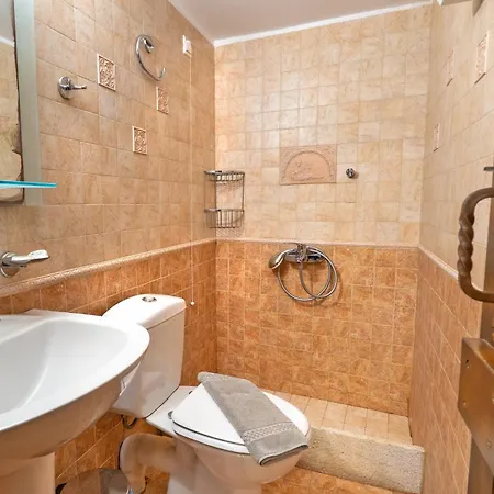 Castello Di Haria 4*