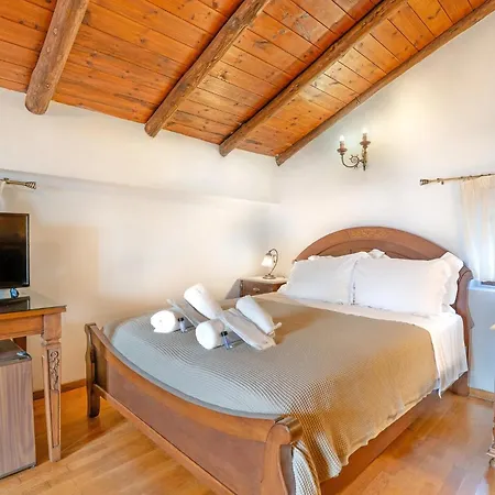 Castello Di Haria 4*