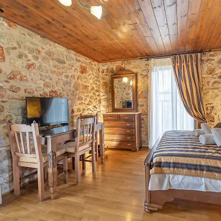 Castello Di Haria 4*