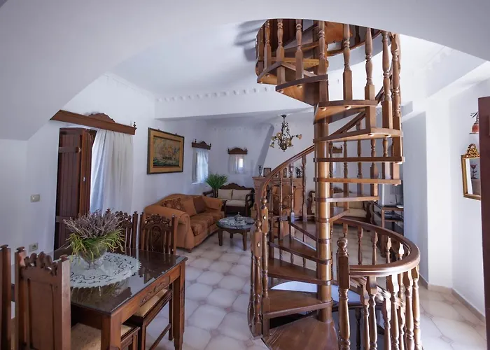 Apart Otel Castello Di Haria Kalos (Laconia)