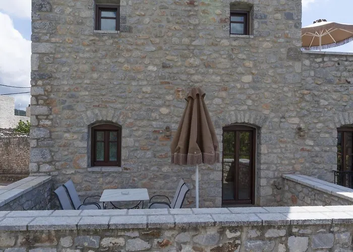 Castello Di Haria Apart-hotel 4*