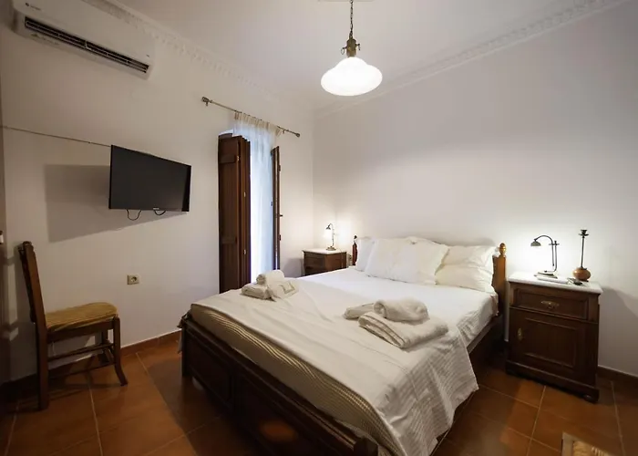 Castello Di Haria 4*