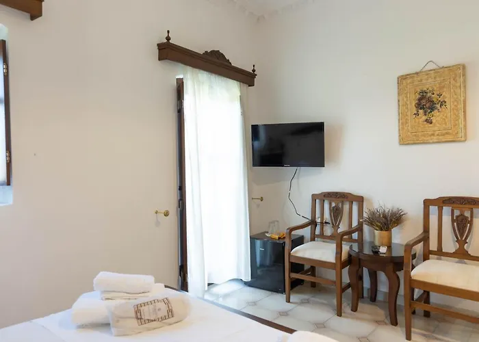 Castello Di Haria 4* Kalos (Laconia)